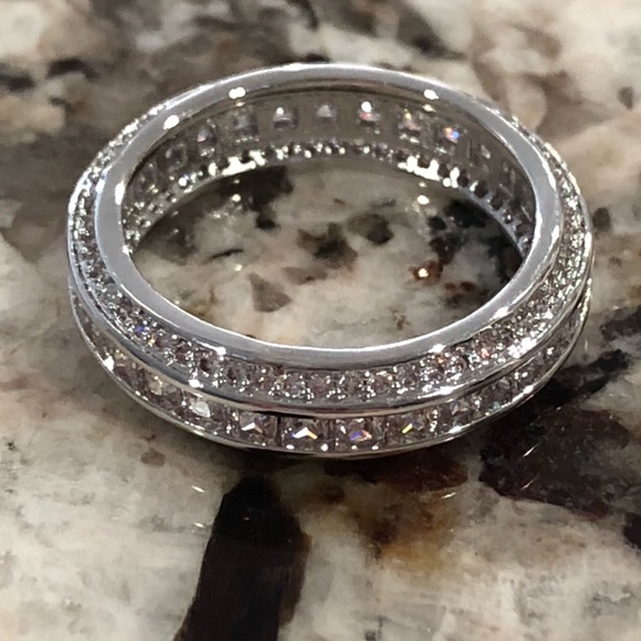 New Item✨ Brandy Crystal Ring ♥️ - Picture 5 of 7